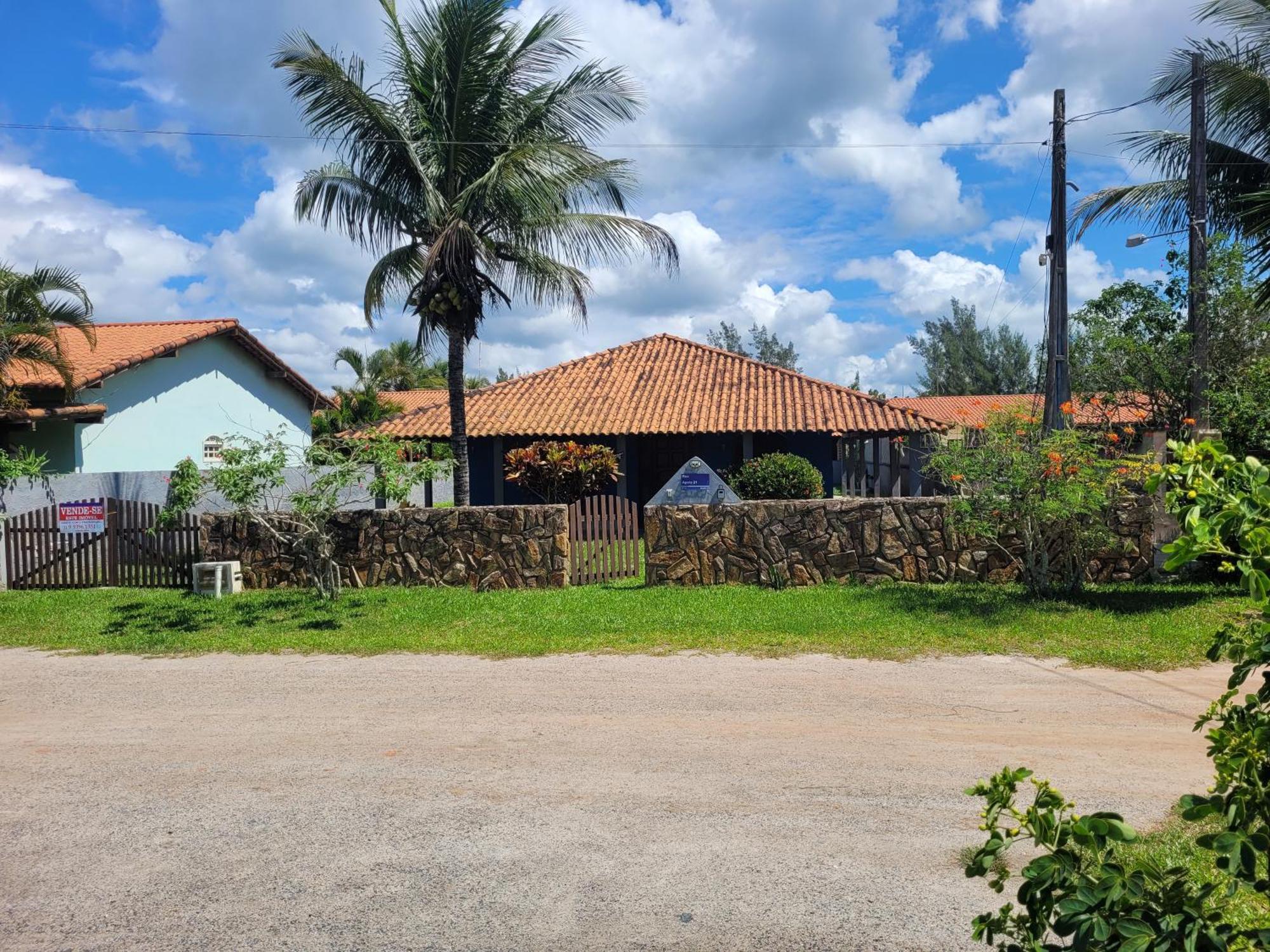 Villa Casa Grande E Confortavel Piscina E Area Gourmet Em Cabo Frio Unamar Tamoios Verao Vermelho Tamoios Verao Vermelho Extérieur photo